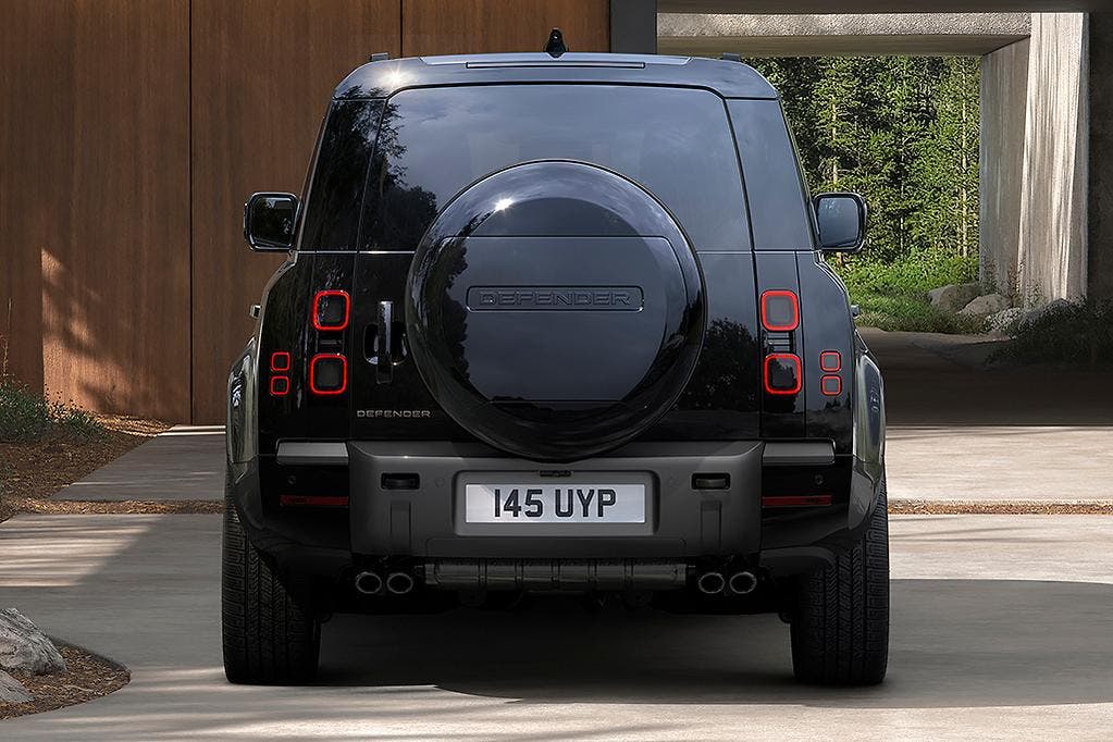 Land Rover Defender 2026