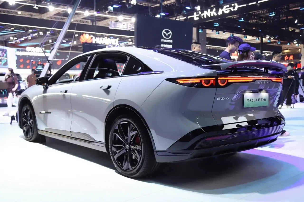 Mazda 6e Sports Edition