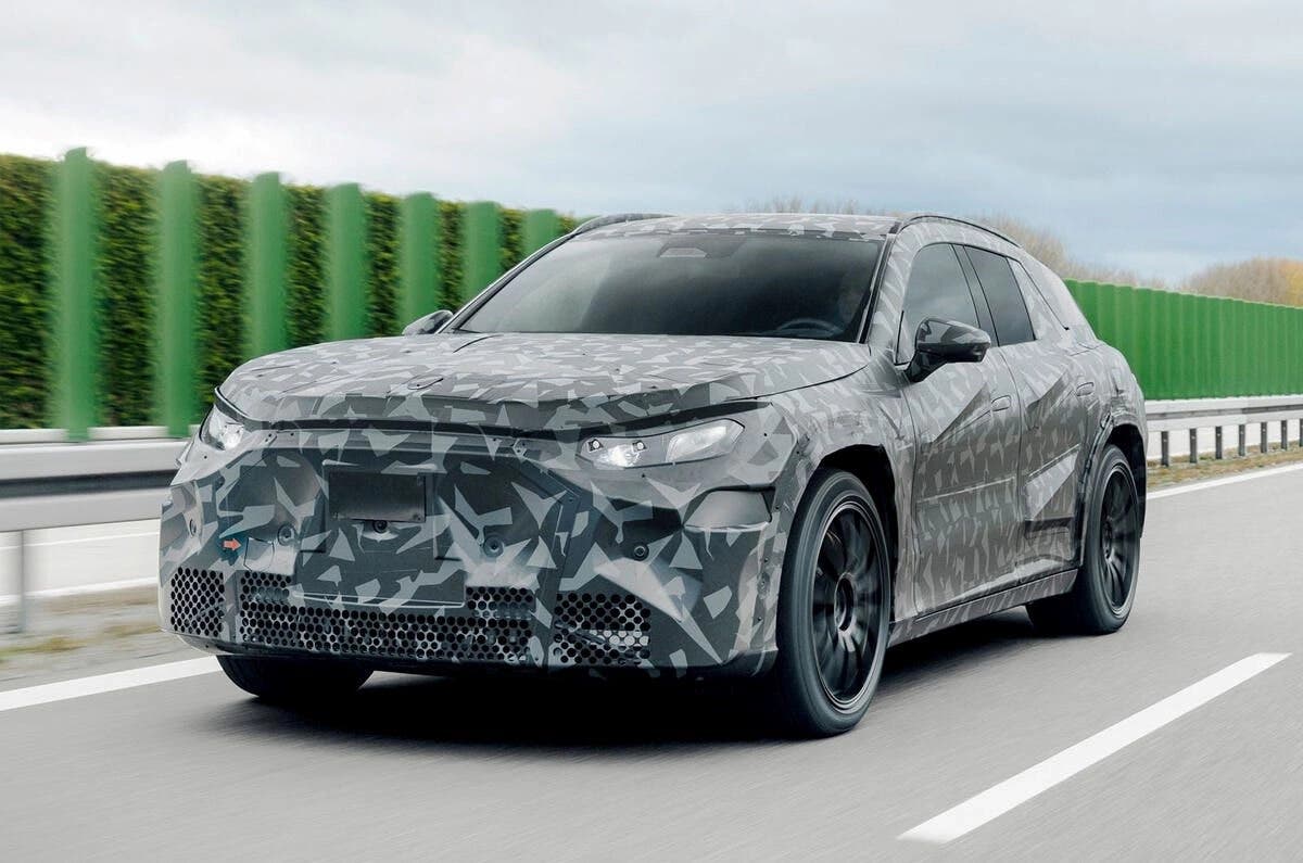 Mercedes AMG SUV foto spia