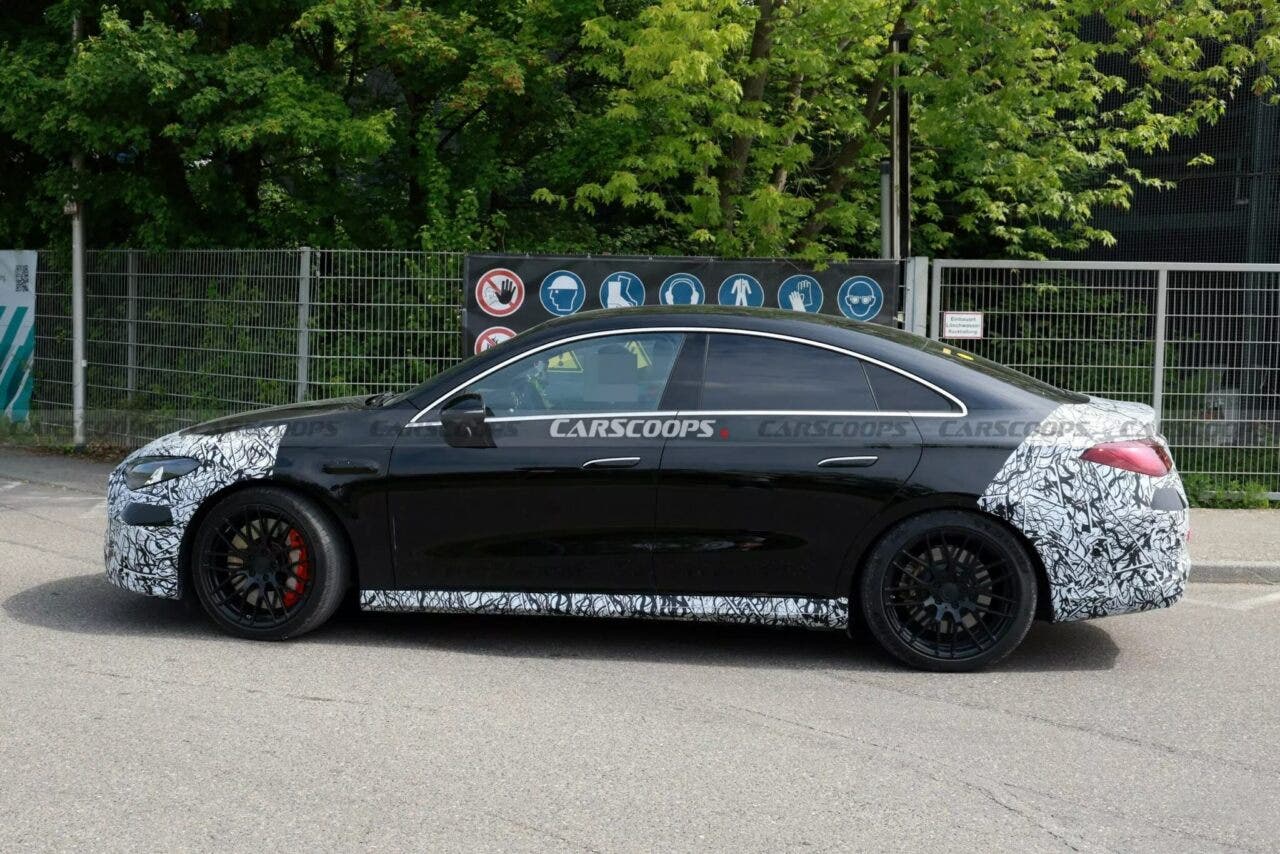 Mercedes CLA AMG 2026 foto spia