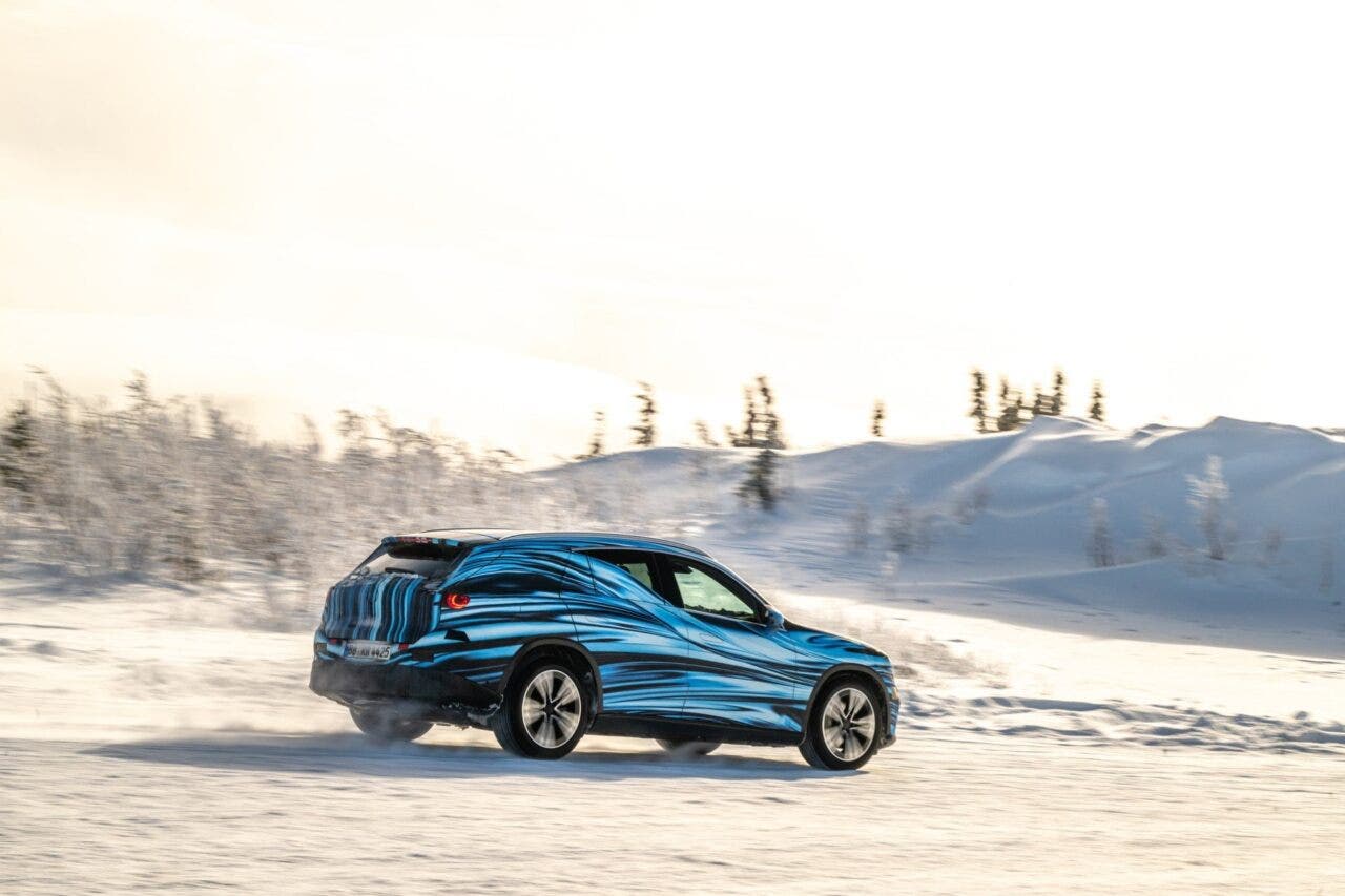 mercedes glc elettrica 2025