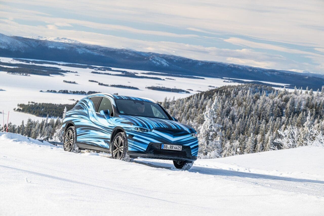 mercedes glc elettrica 2025