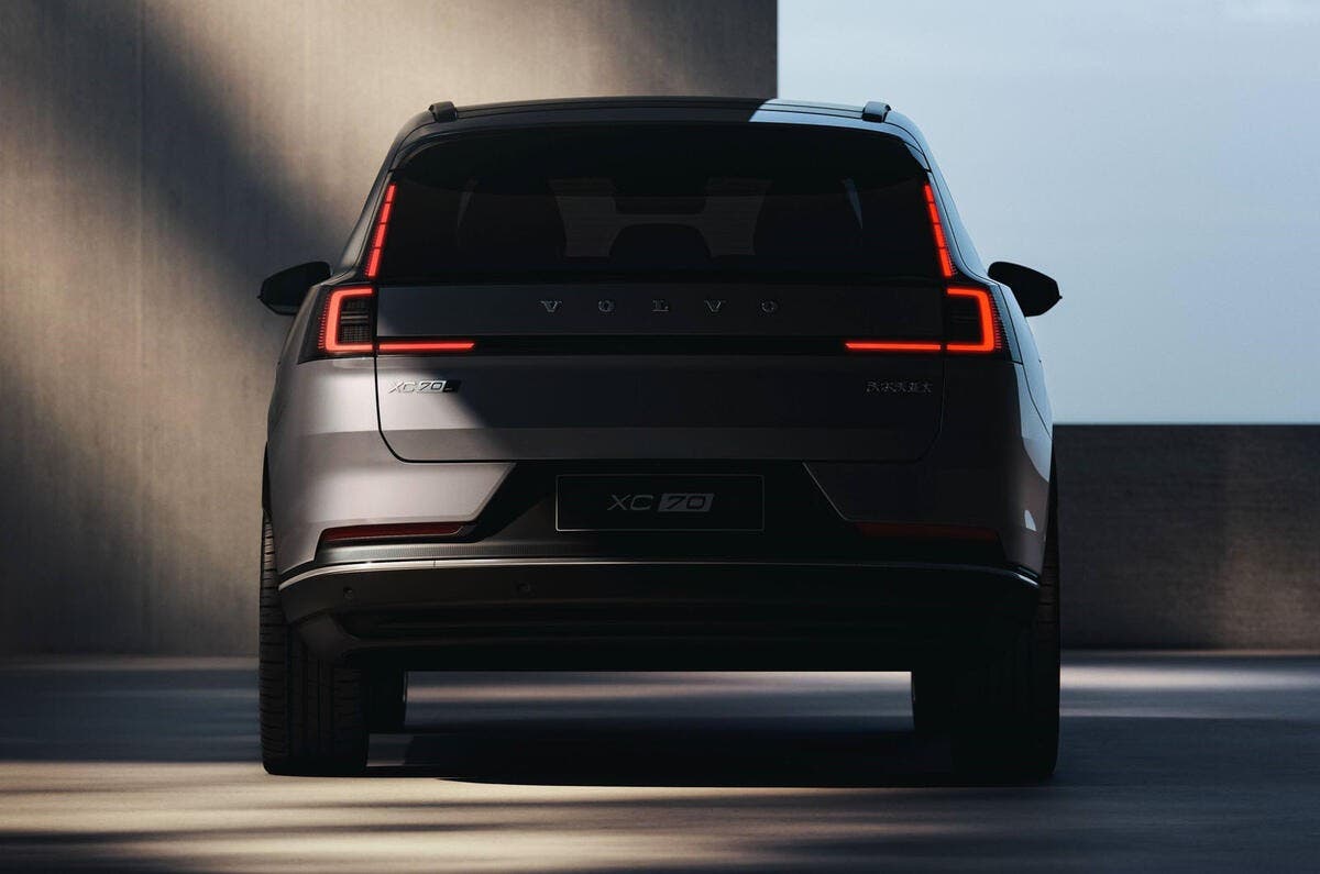 Volvo XC70 2025