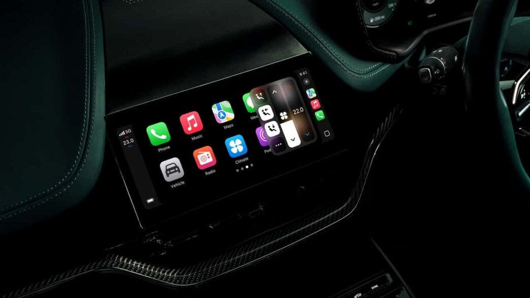 Apple CarPlay Ultra