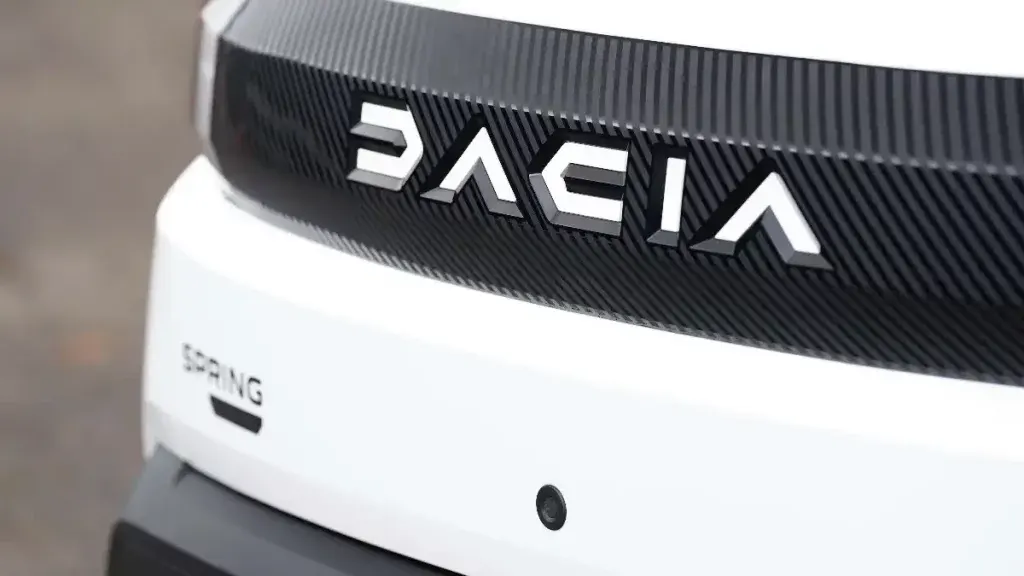 dacia spring