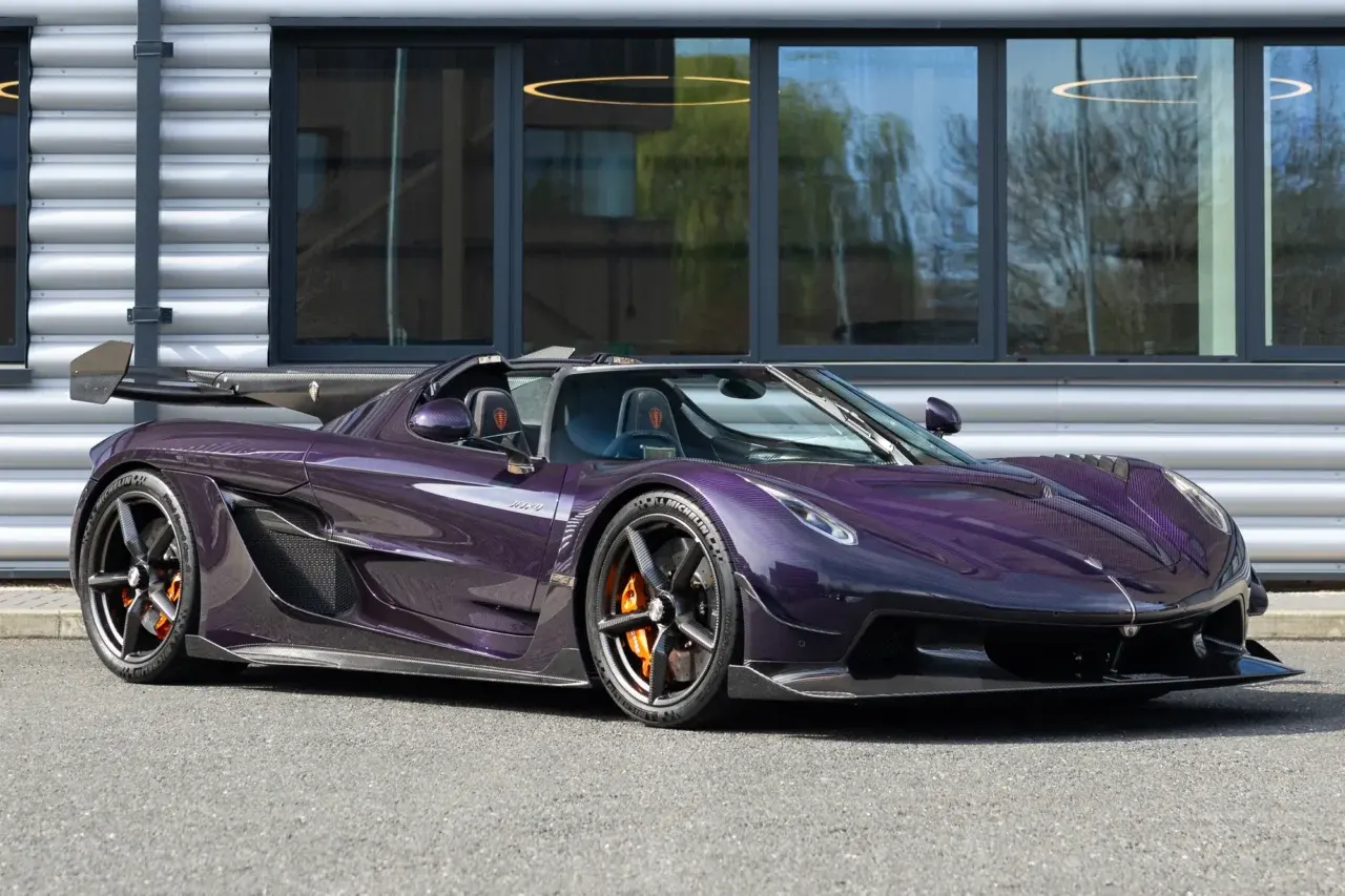 Koenigsegg Jesko Attack