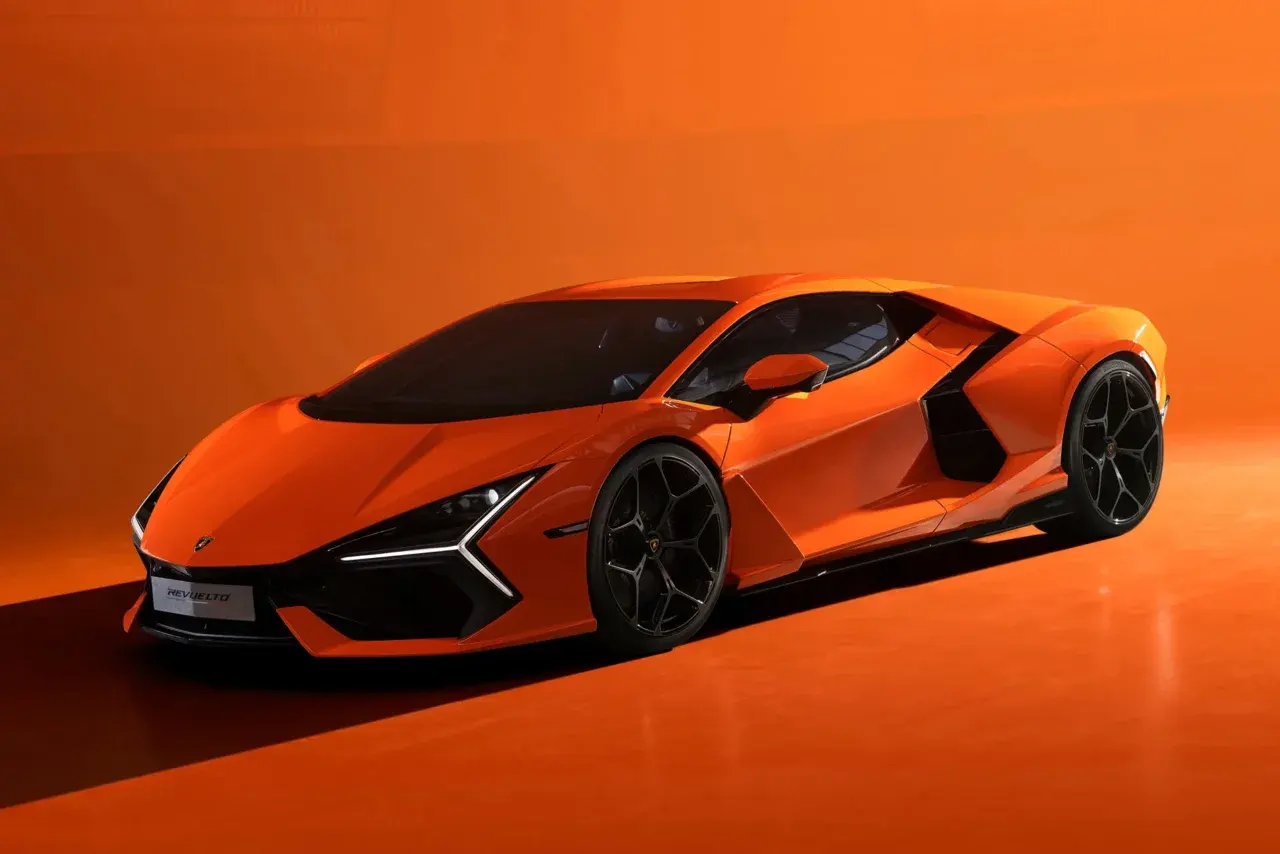 Lamborghini revuelto
