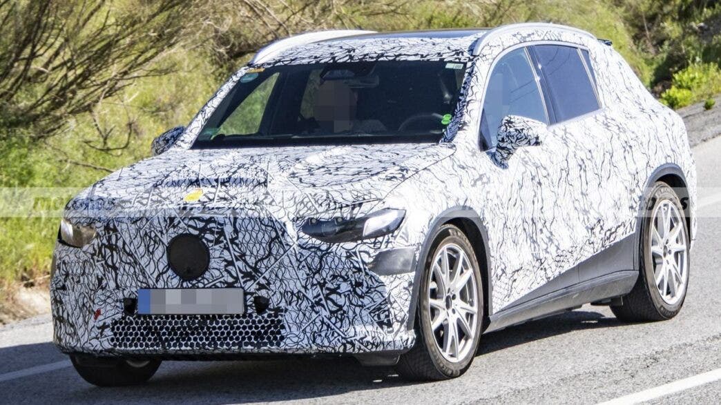 Mercedes GLC AMG EV foto spia