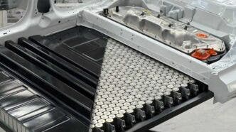 ricerca su batterie tesla byd dell'università RWTH