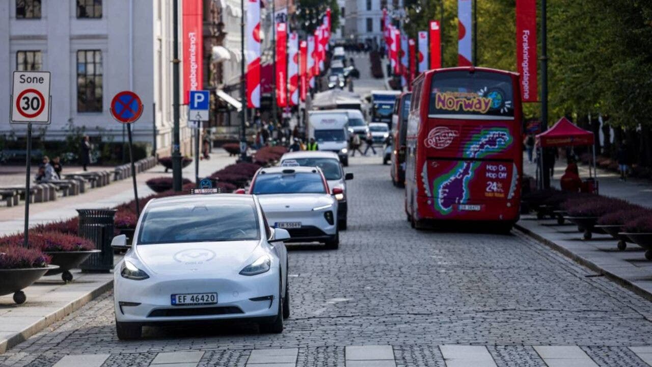 tesla in norvegia