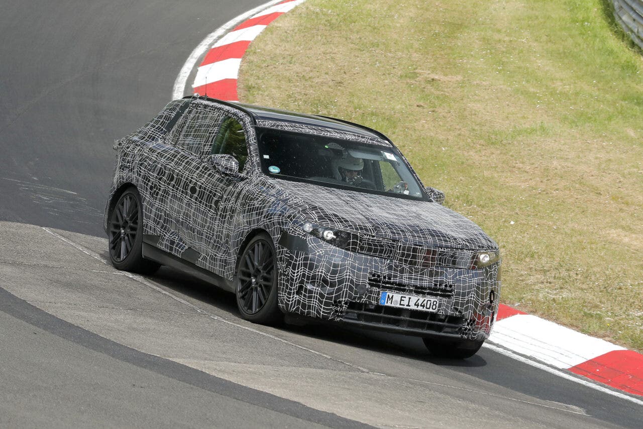 BMW X5 2027 a Nurburgring