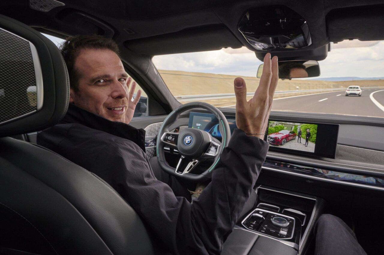 guida autonoma BMW