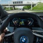 alla guida BMW