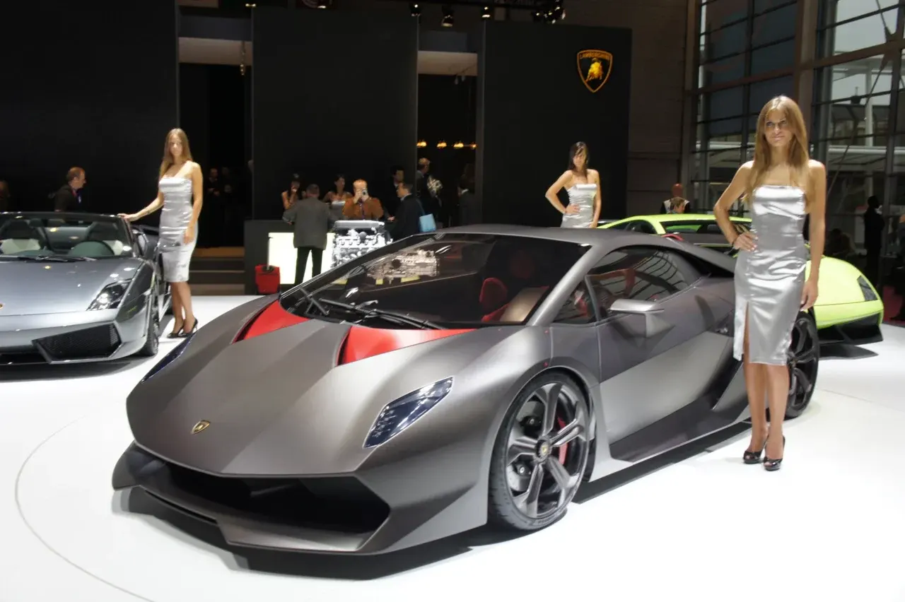 Lamborghini Sesto Elemento