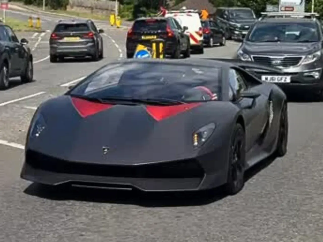 Lamborghini Sesto Elemento