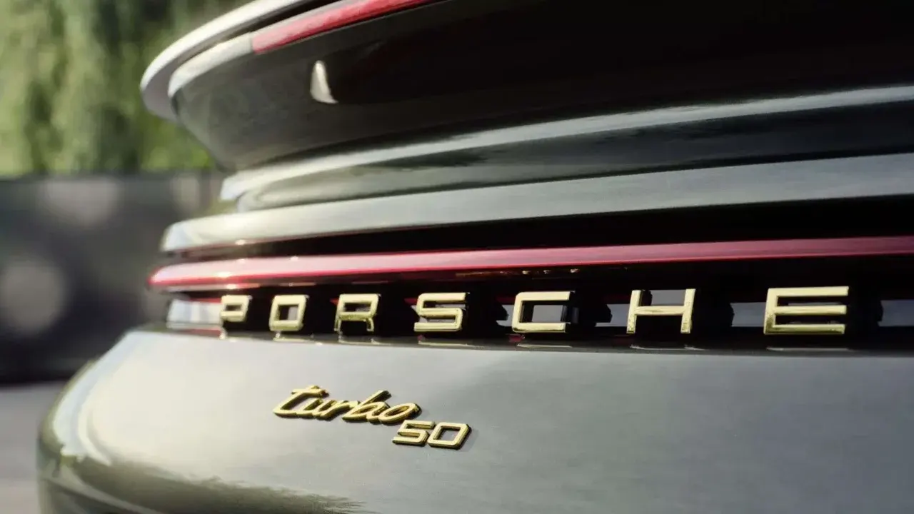 Porsche 911 Turbo 50