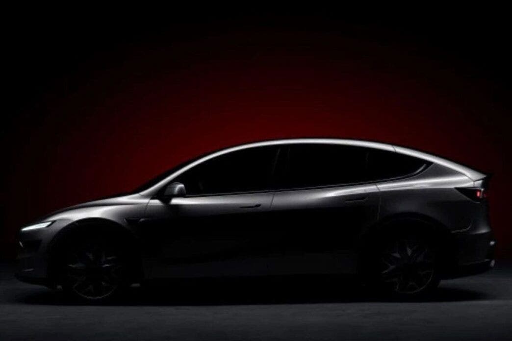 Tesla Model Y L