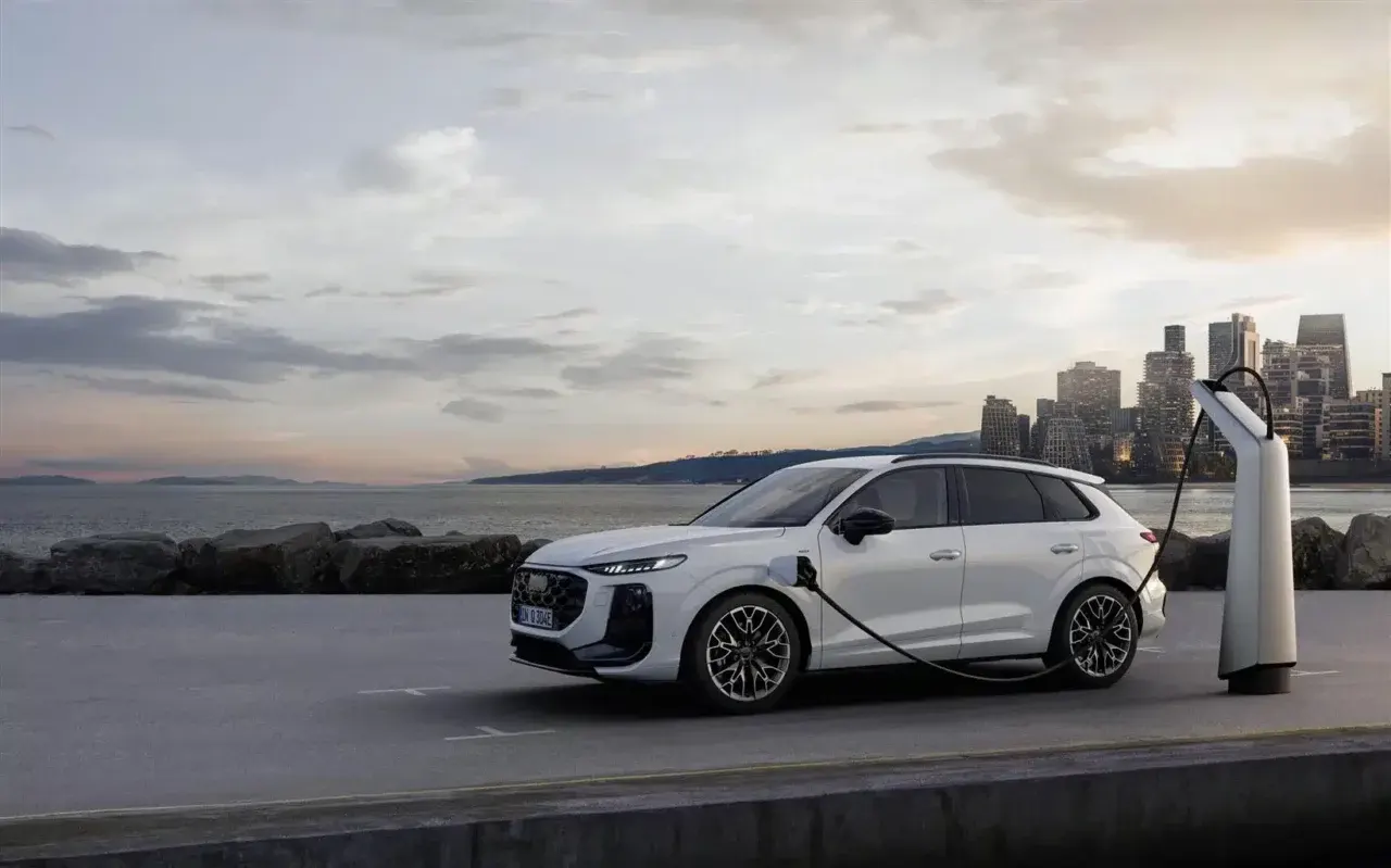 Audi Q3 e-hybrid 2025