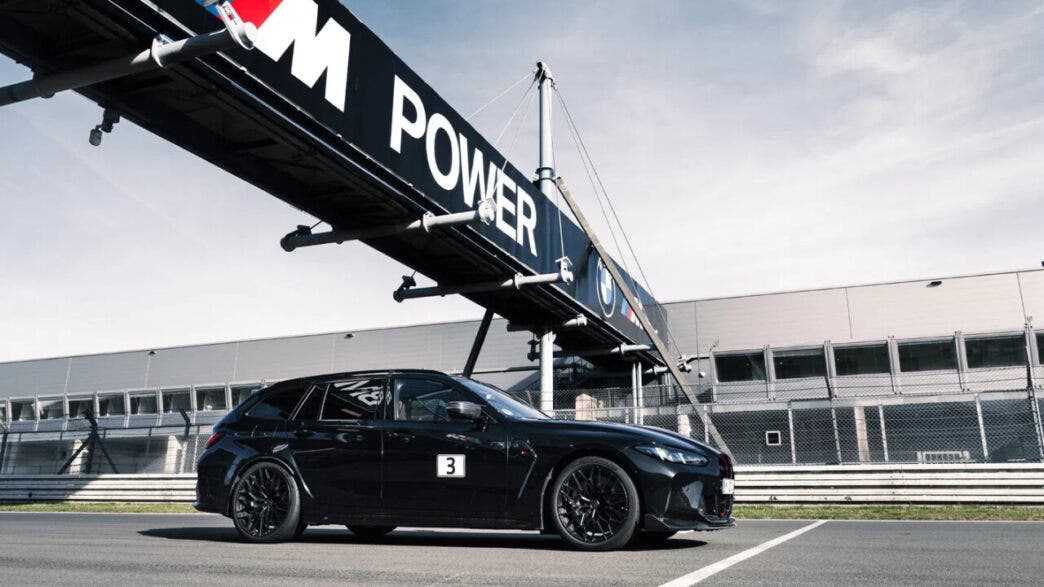 BMW M3 CS Touring