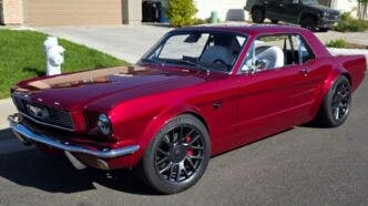 Ford Mustang 1966 Tesla