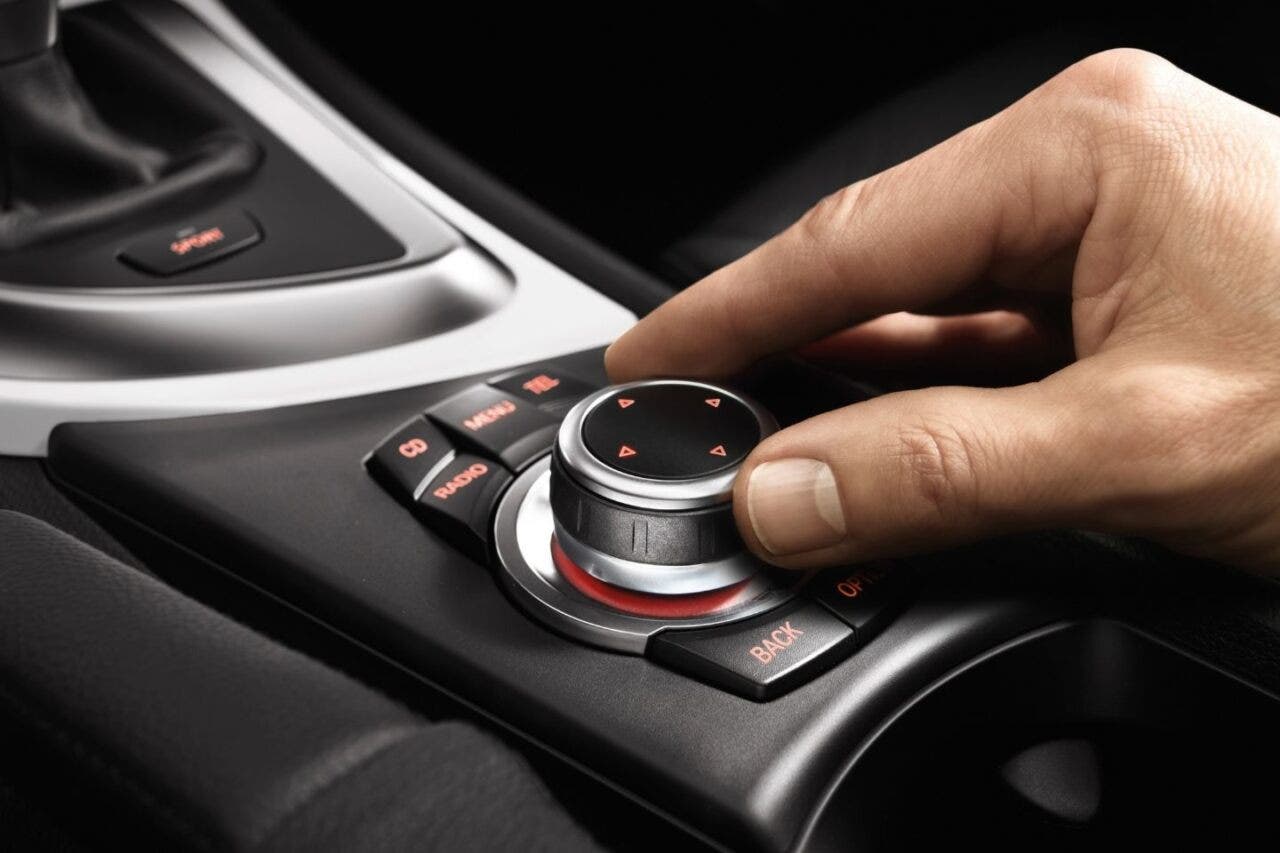 manopola iDrive