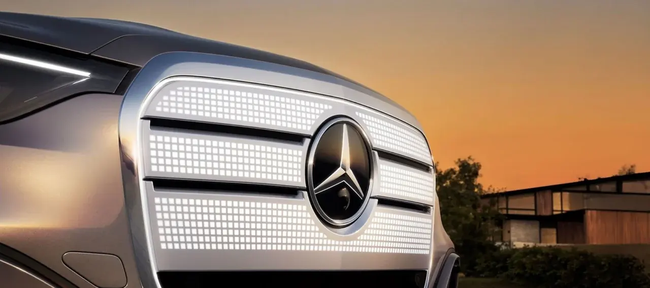 mercedes glc teaser