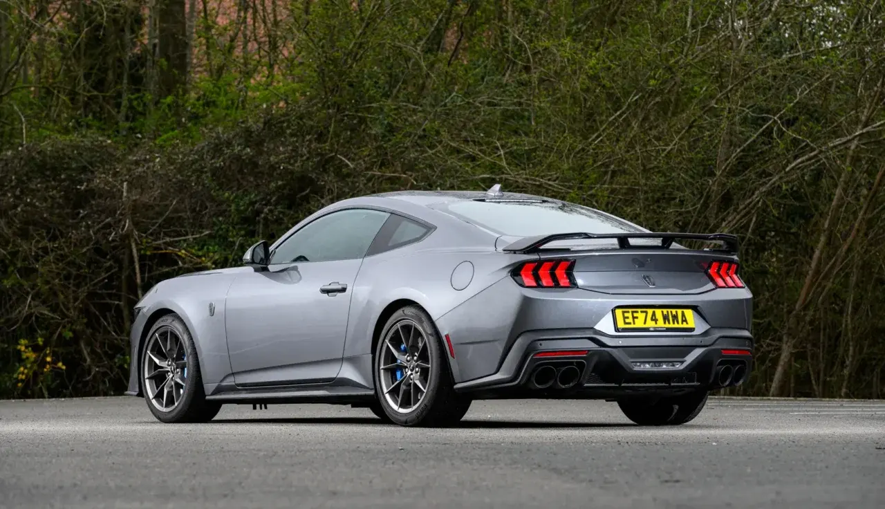 ford mustang dark horse
