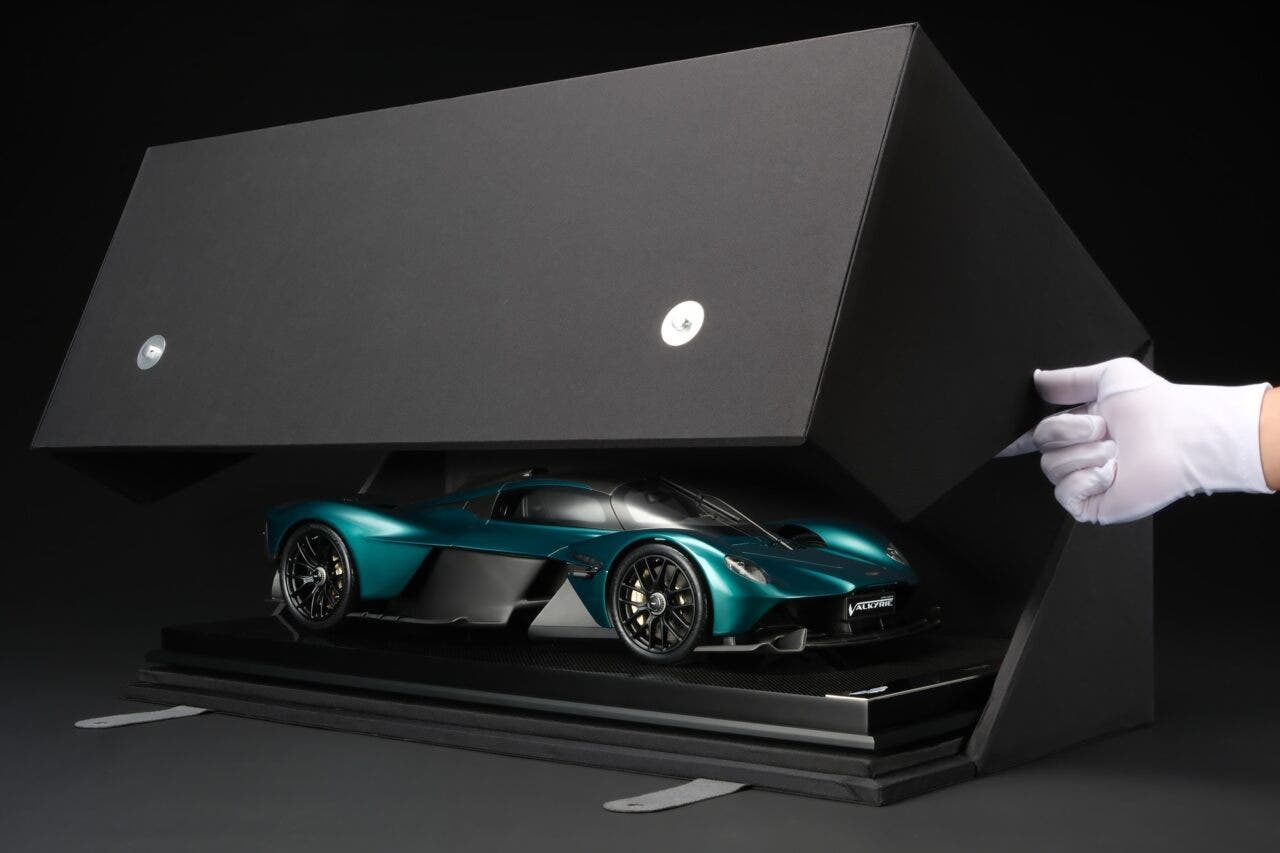 Aston Martin Valkyrie Amalgam