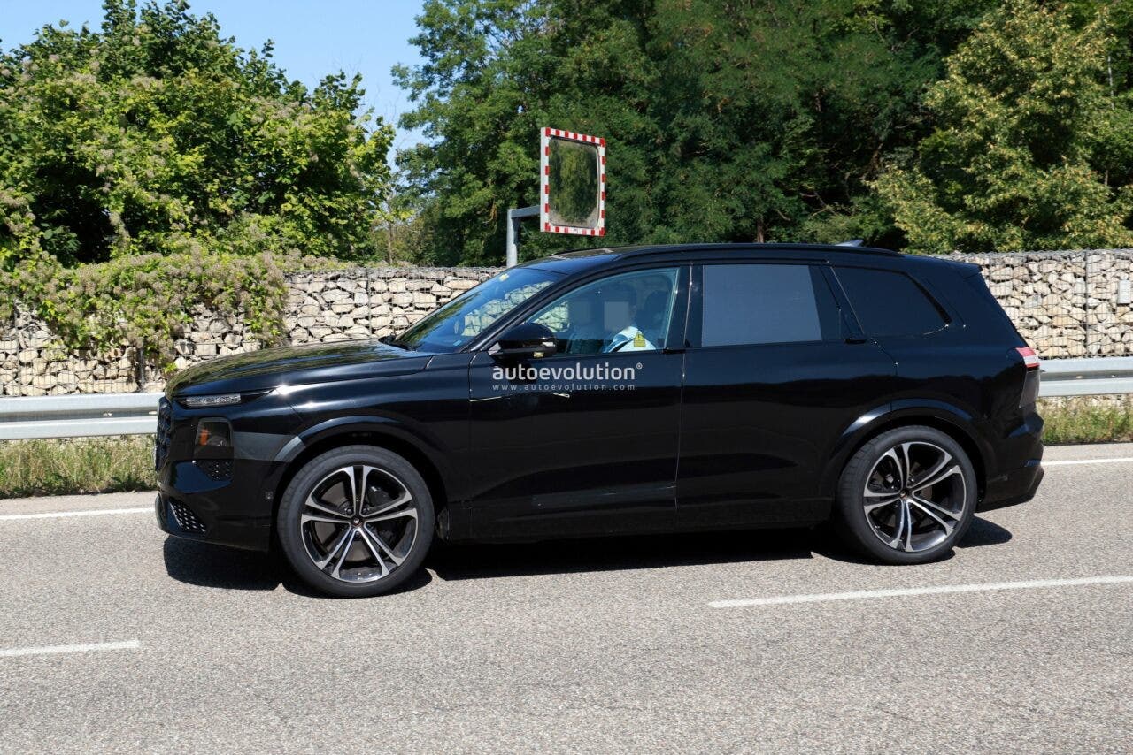 audi sq7 2027