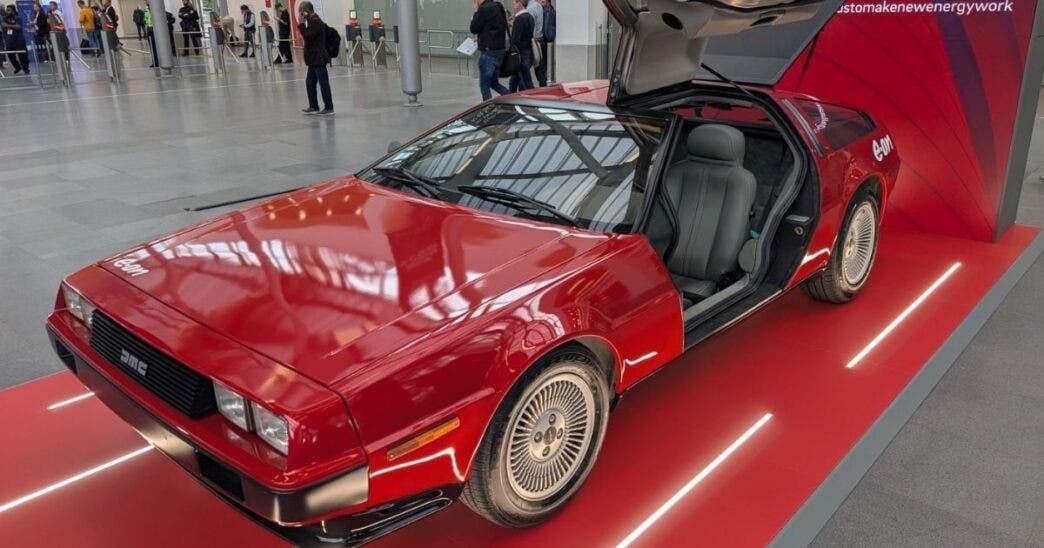 DeLorean DMC-12 elettrica