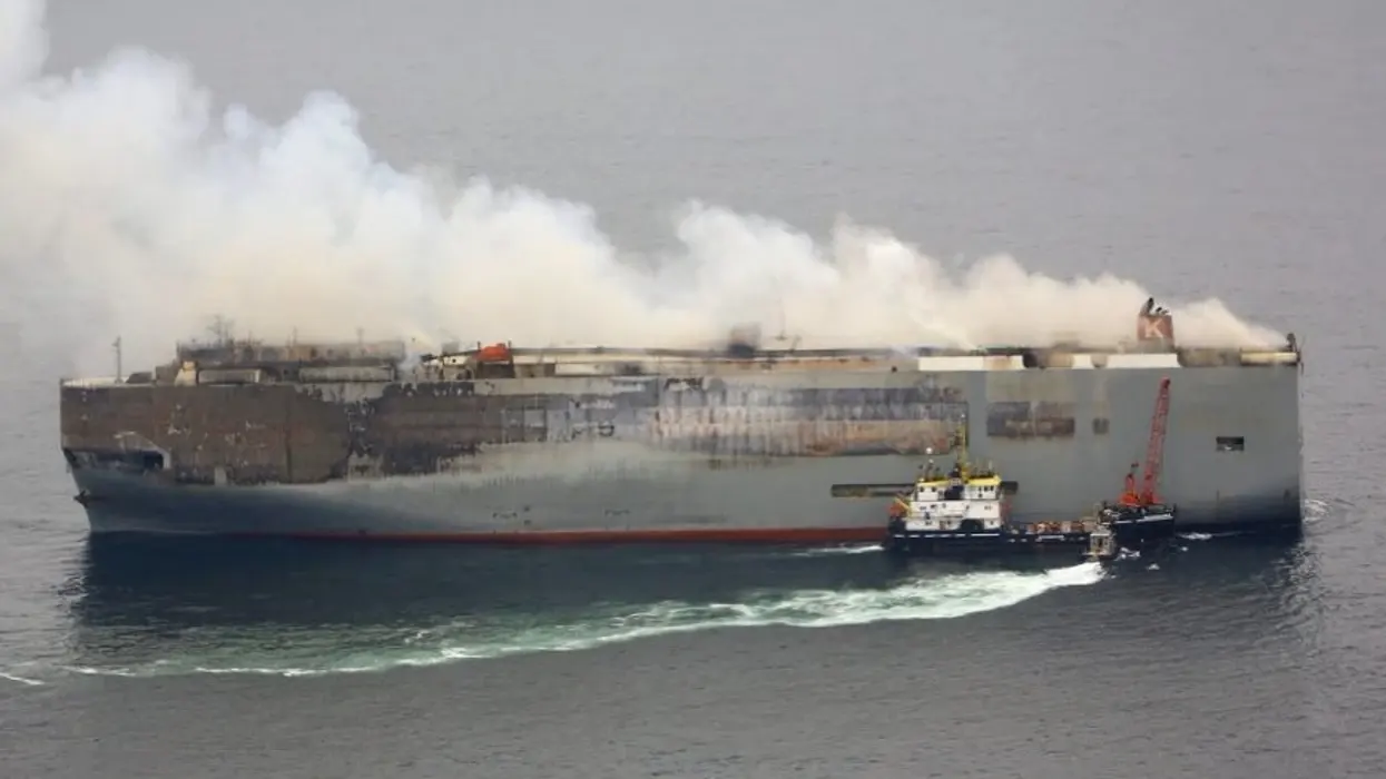 incendio nave auto elettriche
