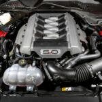motore v8 mustang