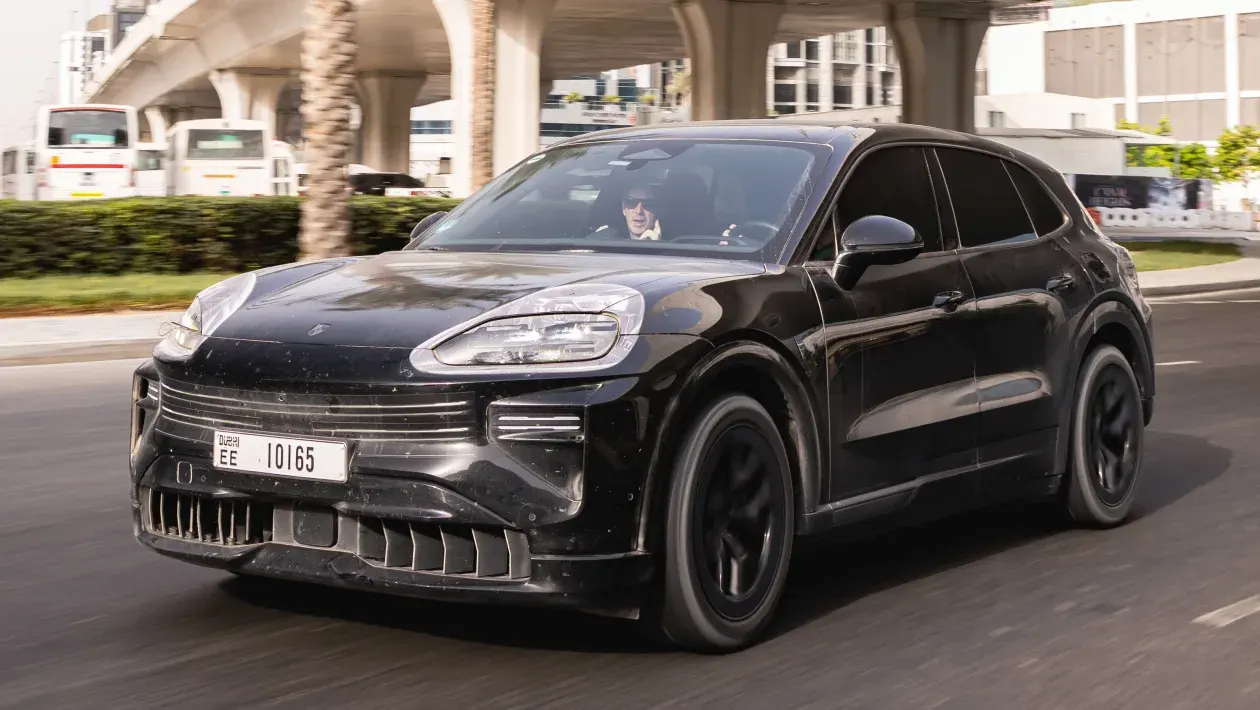 porsche cayenne electric