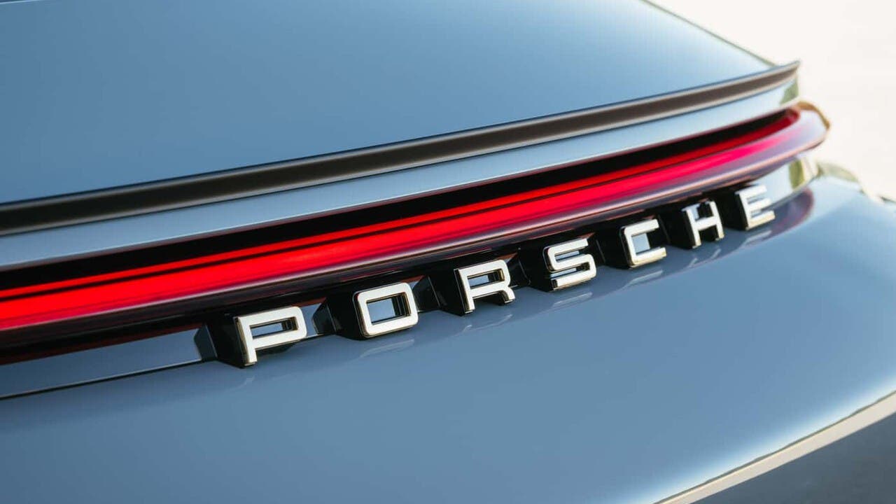 porsche 911