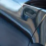 tesla, maniglie a scomparsa