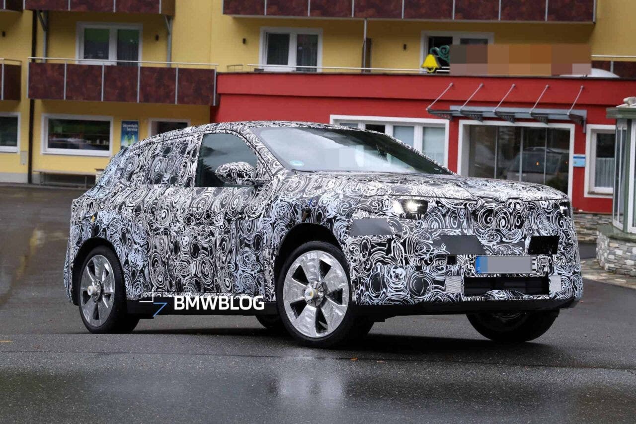 BMW iX1 2028