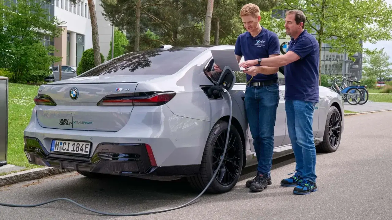 bmw solid power, batterie stato solido