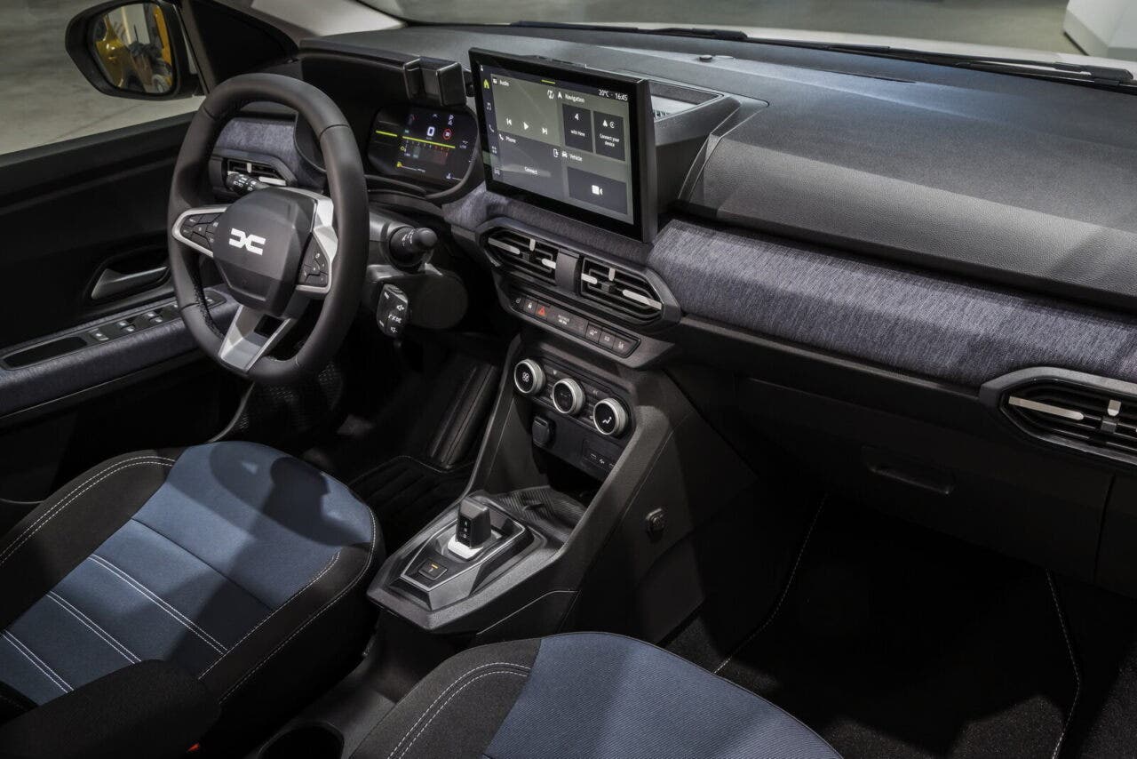 Dacia restyling 2025