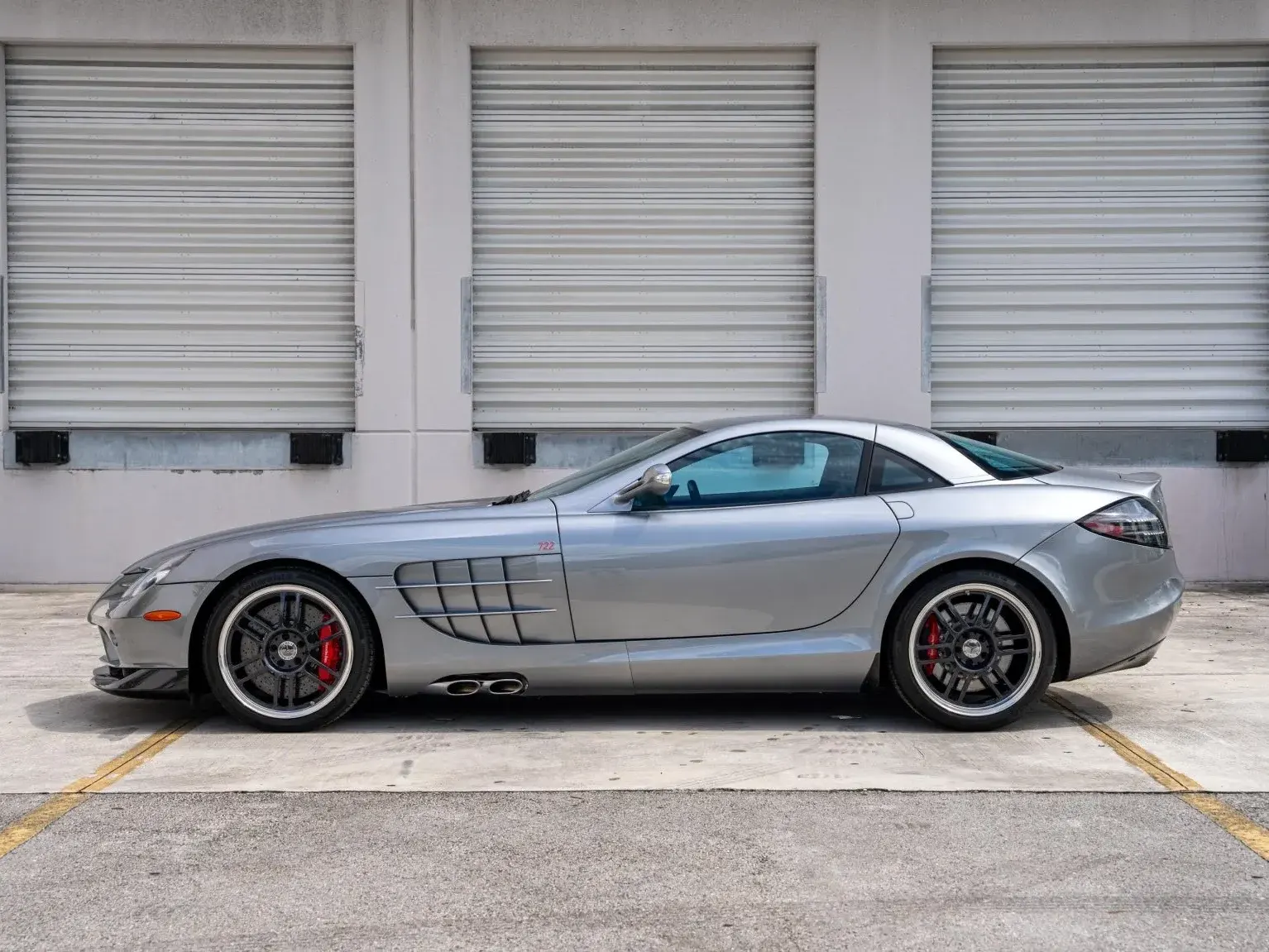 Mercedes SLR McLaren 722