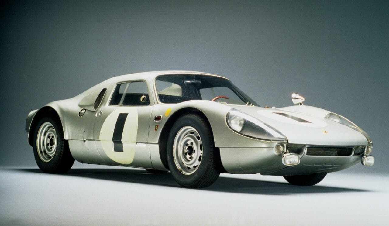 Porsche 904