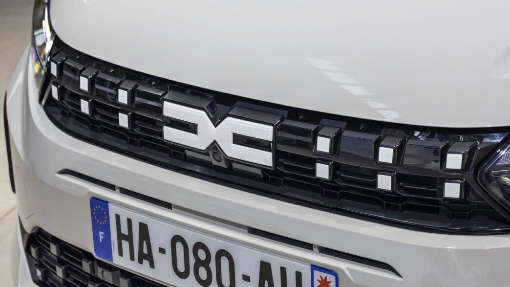 Dacia restyling 2025