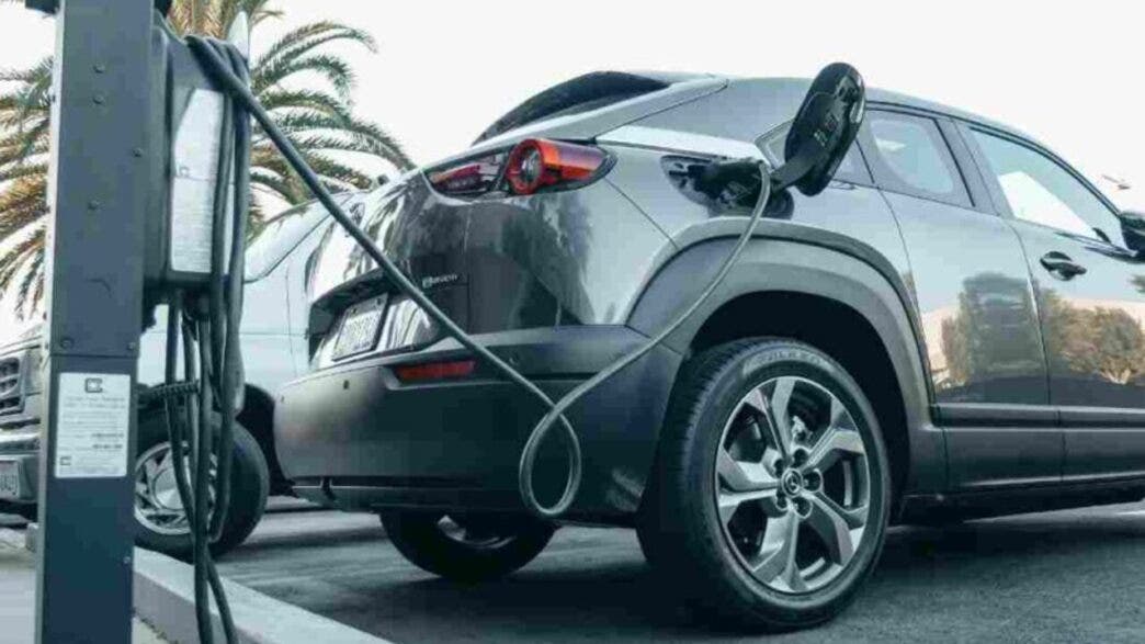 incentivi auto elettriche 2025