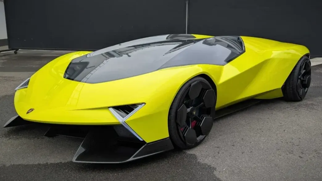 Lamborghini Manifesto Design Sculpture