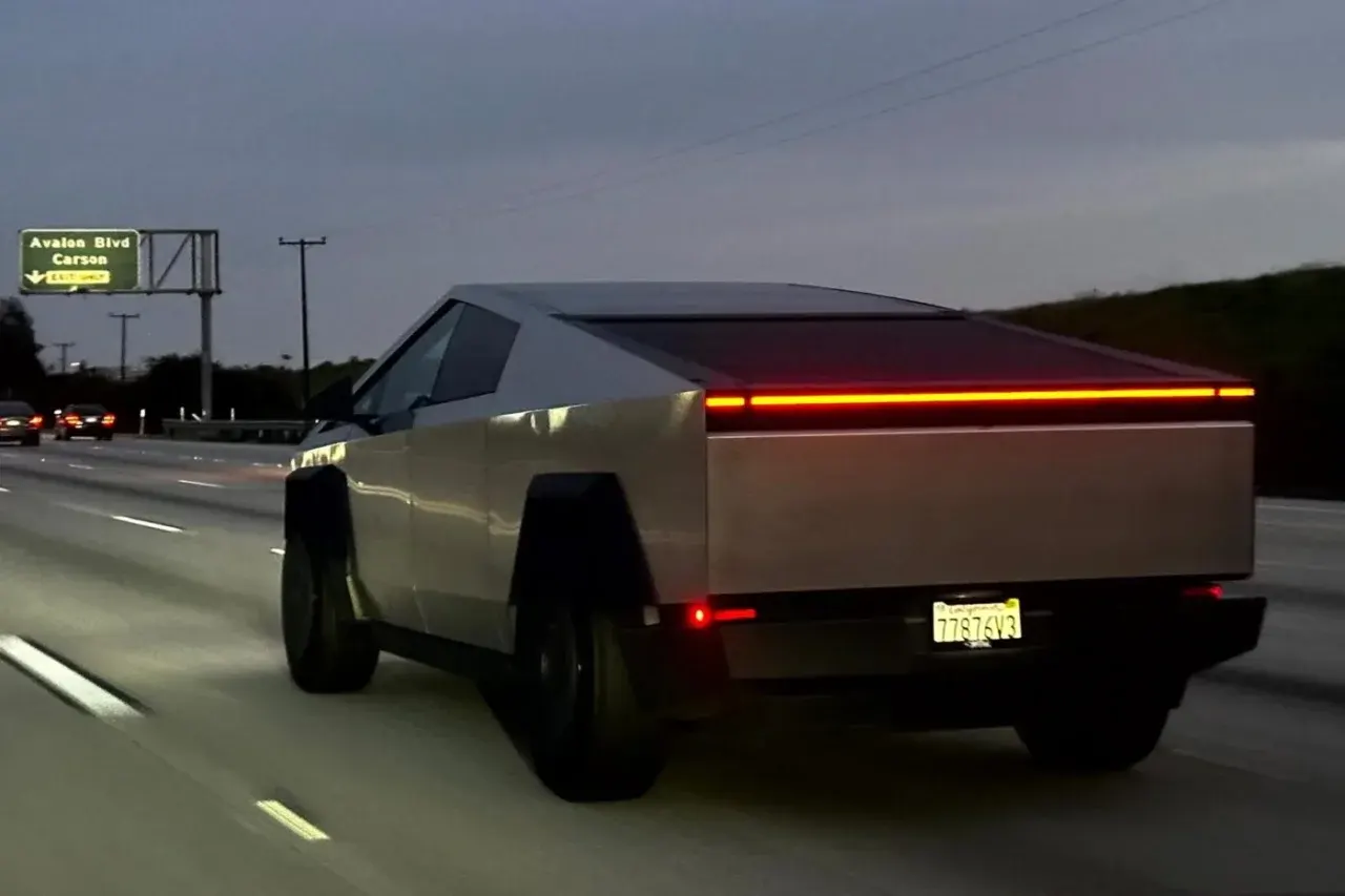 Tesla Cybertruck