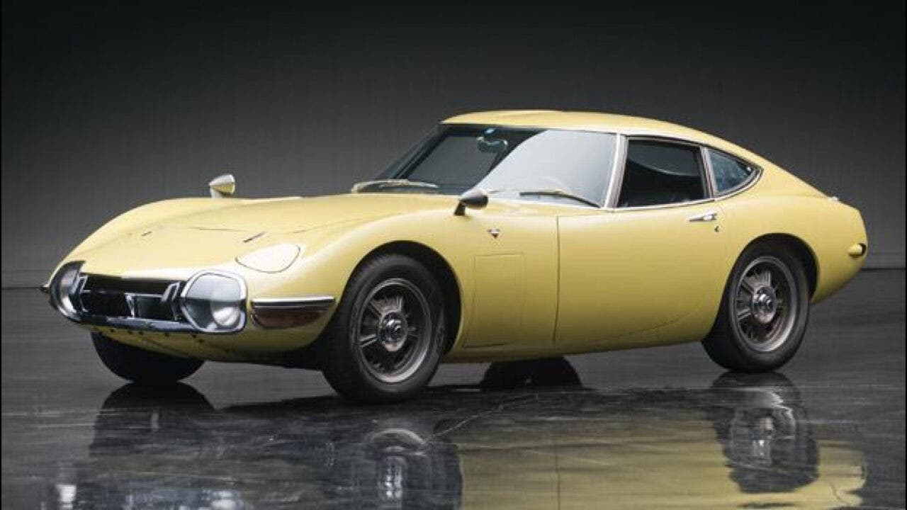 toyota 2000GT