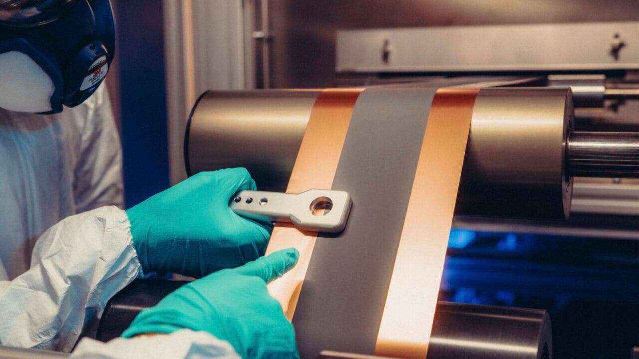 ampere renault Stratus Materials