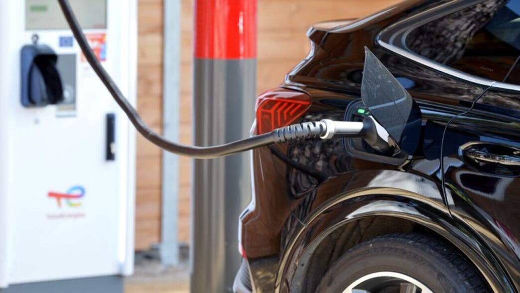 leasing sociale auto elettrica