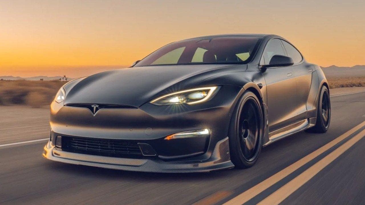Tesla Model S Plaid