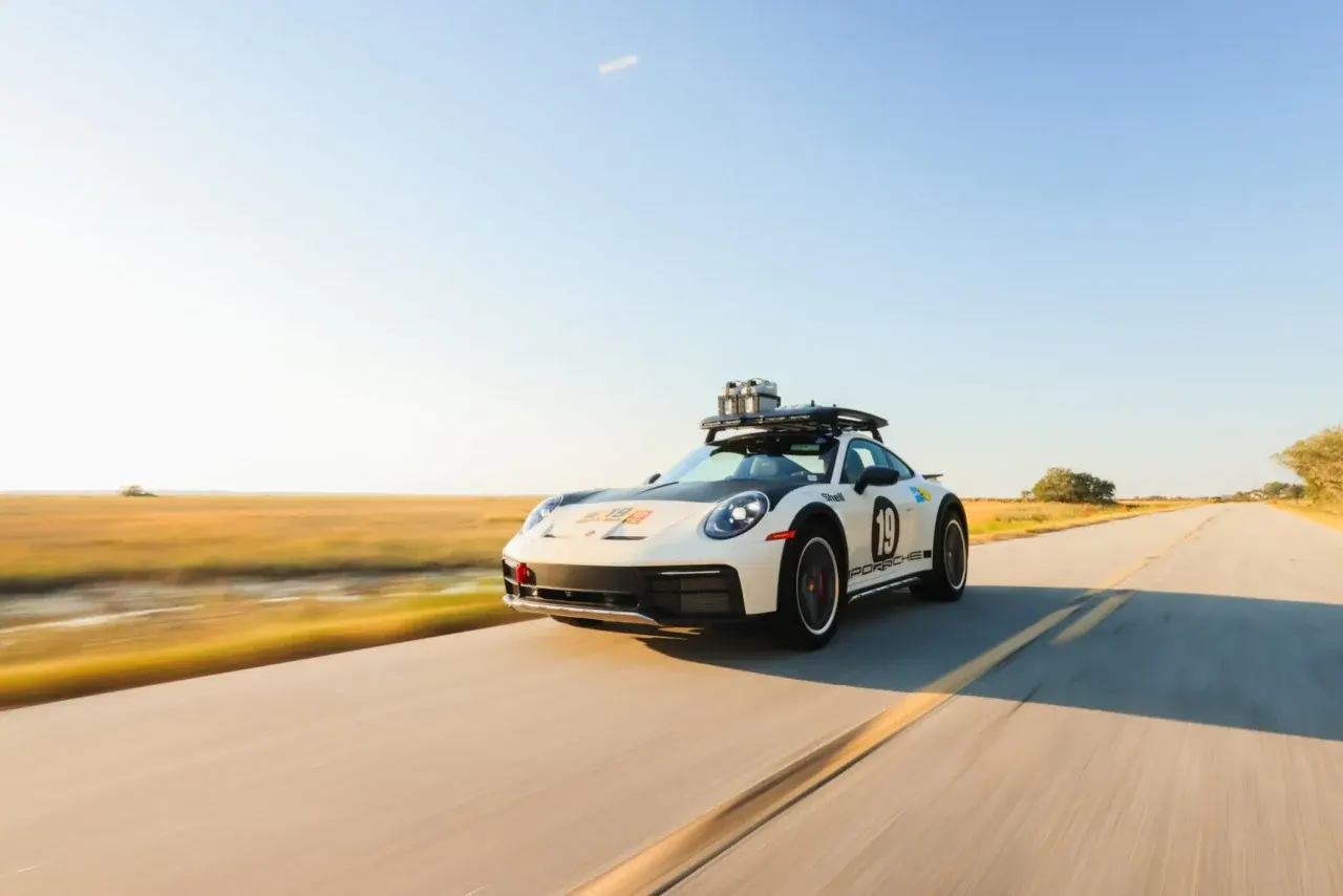 Porsche 911 Dakar