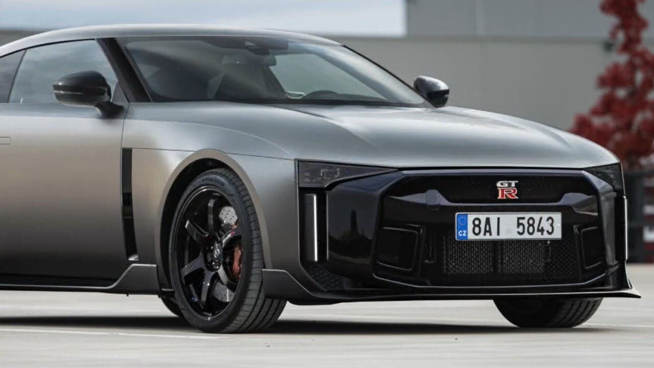 Nissan GT-R R36